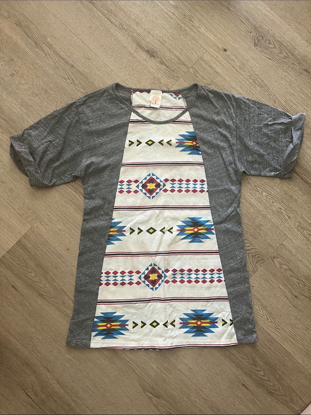 Freeloader Gray Tunic with Aztec Print Panel (white, blue, red, yellow)